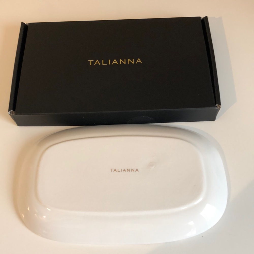 Talianna Catchall Tray - Picture 2 of 6